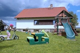 Nový objekt: Chalupa pro děti - POULE - Bohutín - Brdy 1C-032